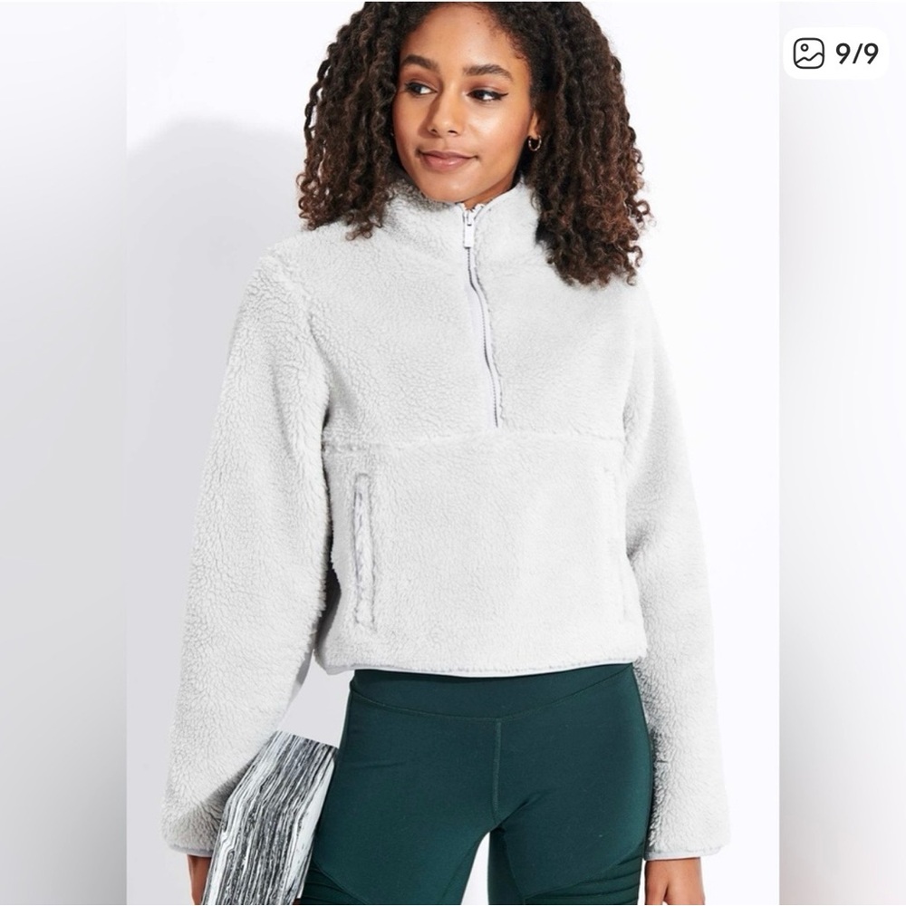 ALO Yoga Light Gray Sherpa Half-Zip
